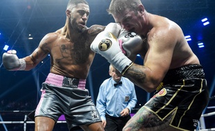 Tony Yoka a gagné par arrête de l'arbitre au 3e round.