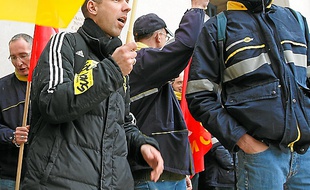 Les grévistes ont manifesté lundi.