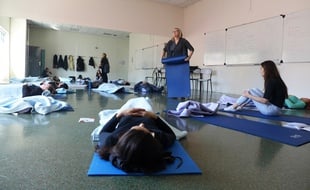 Des séances de gestion des émotions sont organisées par l'université de Nice pour combattre le stress des partiels.