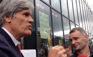 Stéphane Le Foll interpellé par Laurent Pinatel, de la Confédération paysanne, le 28 mai 2014.