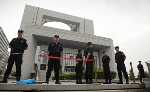 La Chine contrôlait strictement samedi les informations sur le procès de Gu Kailai, l'épouse d'un haut dirigeant déchu qui a reconnu cette semaine avoir empoisonné un Britannique, un assassinat dont de nouveaux détails sordides continuaient à émerger.