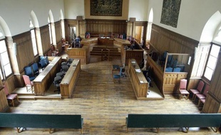 Une cour d'assises