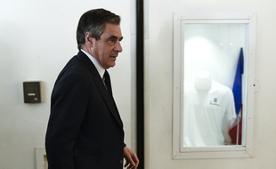 Le candidat des Républicains (LR), Francois Fillon, lors de son arrivée au bureau politique, le 24 avril 2017.