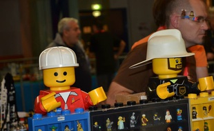 Des fans de Lego lors d'un rendez-vous à Bordeaux