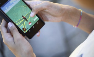 A Strasbourg, l'application Pokémon Go est toujours largement utilisée. Les cours des lycées devraient connaître ça dans les jours à venir.