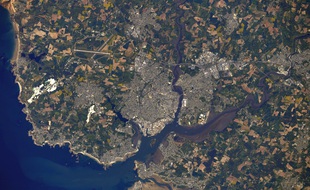 Le Morbihan et la rade de Lorient vus depuis la station spatiale internationale.