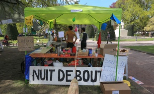 Strasbourg le 12 avril 2016. #NuitDebout Strasbourg place de la République, après une semaine d'occupation.