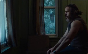 Joaquin Phoenix dans A beautiful day de Lynne Ramsay