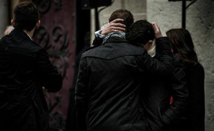 Aux funérailles d'une des victimes des attentats du 13 novembre, le 23 novembre 2015 à Lyon