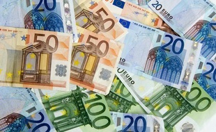 Billets en euros.