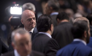 Gianni Infantino quelques minutes après son élection à la tête de la Fifa, le 26 février 2016.