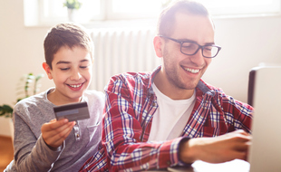 Family on line shoping