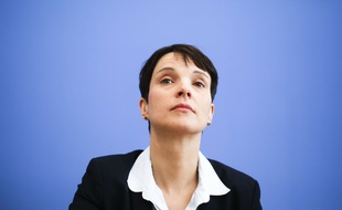 Frauke Petry, présidente du mouvement anti-migrants et anti-islam Alternative pour l'Allemagne (AfD).