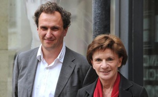 Vincent Feltesse, député PS de Gironde, président de la Communauté urbaine de Bordeaux, briguera la mairie en 2014 face à Alain Juppé, dont c'est le bastion. Une candidature qui revêt à ses yeux une forme d'"évidence" car il pense être à l'image plus que tout autre des nouveaux Bordelais.