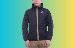 Ce K-Way iconique voit son prix chuter, les internautes se l’arrachent