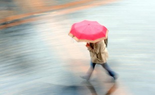 Météo France a placé vendredi les départements du Gers, des Pyrénées-Atlantiques et des Hautes-Pyrénées en vigilance orange pour de fortes pluies jusqu'à dimanche matin 07H00