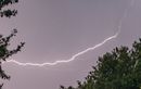 De violents orages et des routes inondées en Bretagne et en Occitanie