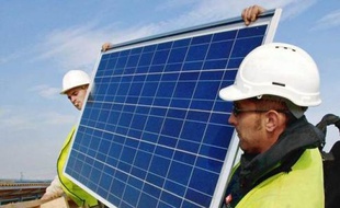 Les nouveaux tarifs de rachat de l'électricité photovoltaïque inquiètent les professionnels