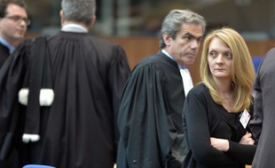 Rachel Lambert, qla femme de Vincent Lambert, hospitalisé en unité de soins palliatifs au CHU de Reims, lors de l'audience à la Cour européenne des droits de l'Homme, à Strasbourg, le 5 juin 2015.