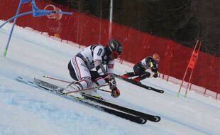Mathieu Faivre a été sacré champion du monde de slalom parallèle, le 16 février 2021.
