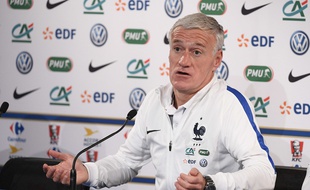 Didier Deschamps en conférence de presse, le 9 novembre 2017 au Stade de France.