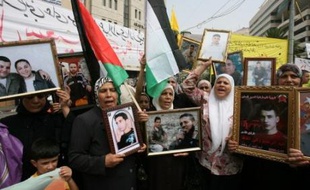 Plus de 11.000 Palestiniens sont actuellement détenus dans les prisons israéliennes, dont 11 considérés comme "très malades", selon l'Autorité palestinienne.