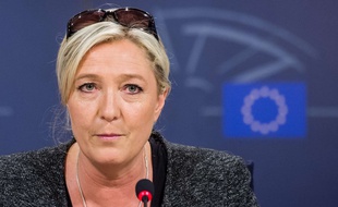 Marine Le Pen, lors d'une conférence de presse au Parlement européen, le 28 mai 2014.