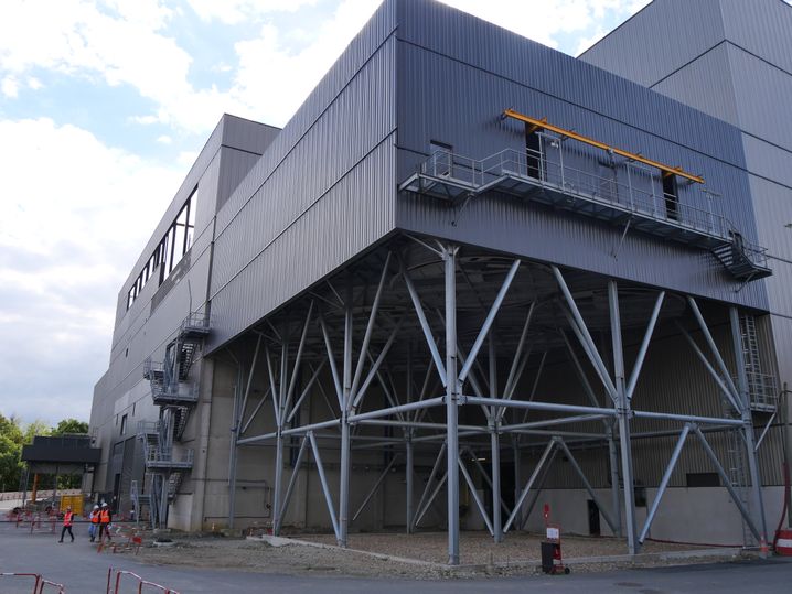 L'unité de valorisation énergétique de Villejean, à Rennes, est une usine d'incinération de déchets produisant de la chaleur et de l'électricité. 