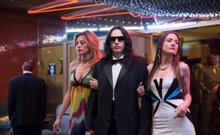 James Franco incarne Tommy Wiseau dans The Disaster artist.