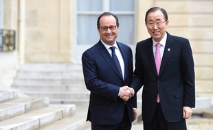 François Hollande et Ban Ki-moon à l'Elysée à la veille de l'ouverture de la COP21, le 29 novembre 2015.
