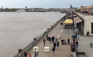 Les quais de Bordeaux