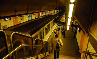 Une station de métro de Marseille.