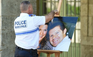 Une photo de Jean-Baptiste Salvaing et sa compagne Jessica Schneider lors de leurs obsèques le 20 juin 2016 à Pezenas