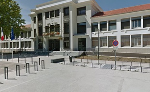 La ville de Chenôve est au cœur d'un conflit entre le maire et son premier adjoint.