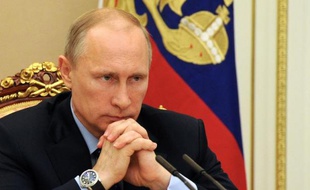 Le président russe Vladimir Poutine le 28 mai 2014 au Kremlin à Moscou