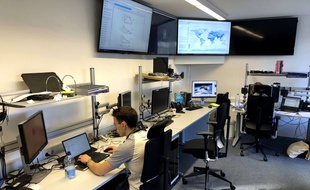 Depuis Darmstadt, en Allemagne, l'ESA observe attentivement la rentrée de Tiangong-1 dans l'atmosphère