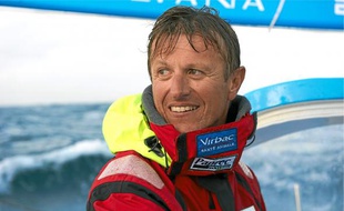 En 2011, Jean-Pierre Dick a été élu marin de l'année par ses pairs, « une vraie reconnaissance ».