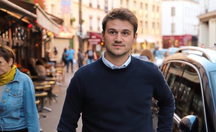 Louis Gustin témoigne de son handicap sur son blog.