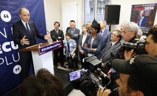 Le candidat à la primaire de la droite et du centre Jean-François Copé, le 31 mai 2016 lors de l'inauguration de son local de campagne à Paris.