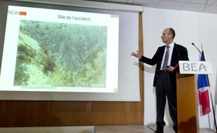 Le directeur du Bureau d'enquêtes et d'analyses (BEA), Rémi Jouty, le 25 mars 2015 au Bourget près de Paris