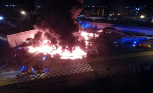 Un incendie s'est déclaré dans un bâtiment de la société Soprema, le 19 juillet 2018.