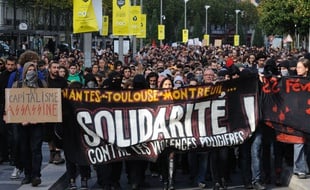 Manifestation en hommage a Remi Fraisse et contre les violences policieres. Nantes le 01 11 2014.
:SALOM GOMIS SEBASTIEN/SIPA/
