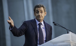 Nicolas Sarkozy en meeting à Boulogne Billancourt.