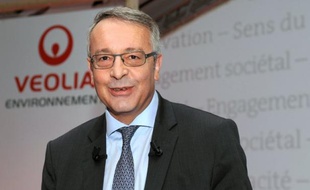 Le groupe Veolia Environnement a annoncé vendredi avoir été assigné en justice par EDF, qui souhaite ainsi obtenir le droit de monter de 34% à 50% au capital de Dalkia, leur filiale commune spécialisée dans la gestion d'installations énergétiques pour le compte de tiers.