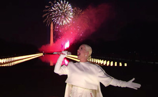 Katy Perry a conclu l'investiture de Joe Biden par un « Firework » littéral et spectaculaire