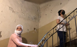 Sadia et Fatima Bouri sont les dernières locataires d'un immeuble en arrêté de péril rue d'Aubagne