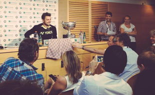 Capture d'écran de Stan Wawrinka et son short en conférence de presse