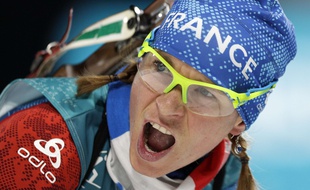 Anaïs Bescond médaillée de bronze lors de la poursuite des JO de Pyeongchang, le 12 février 2018.