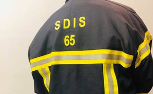 Vingt vestes de ce genre ont été volées aux sapeurs pompiers des Hautes-Pyrénées.