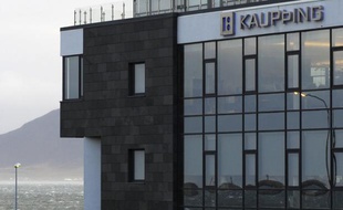 L'Islande a annoncé mardi qu'elle allait inculper plusieurs anciens cadres et dirigeants, dont le patron, de son ex-plus grande banque, Kaupthing, pour des fraudes qui ont dissimulé la mauvaise santé de l'établissement avant sa faillite en 2008.